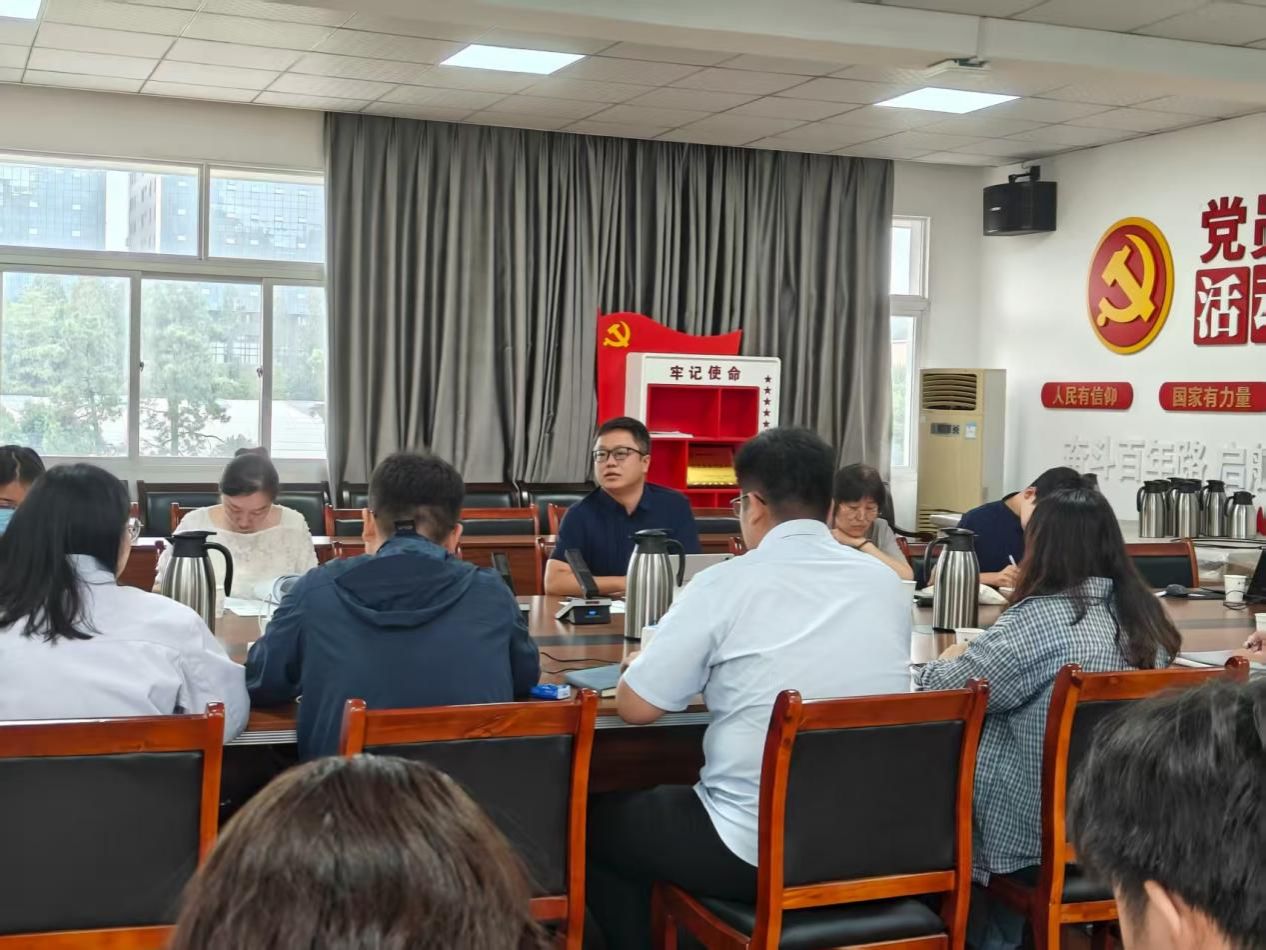 eb603cf3629bdd4e014ff081c69cfe4e